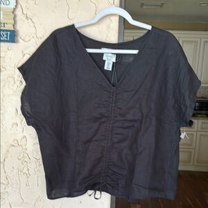 Nicole Miller Boxy Short Sleeve Blouse in Black and Blue